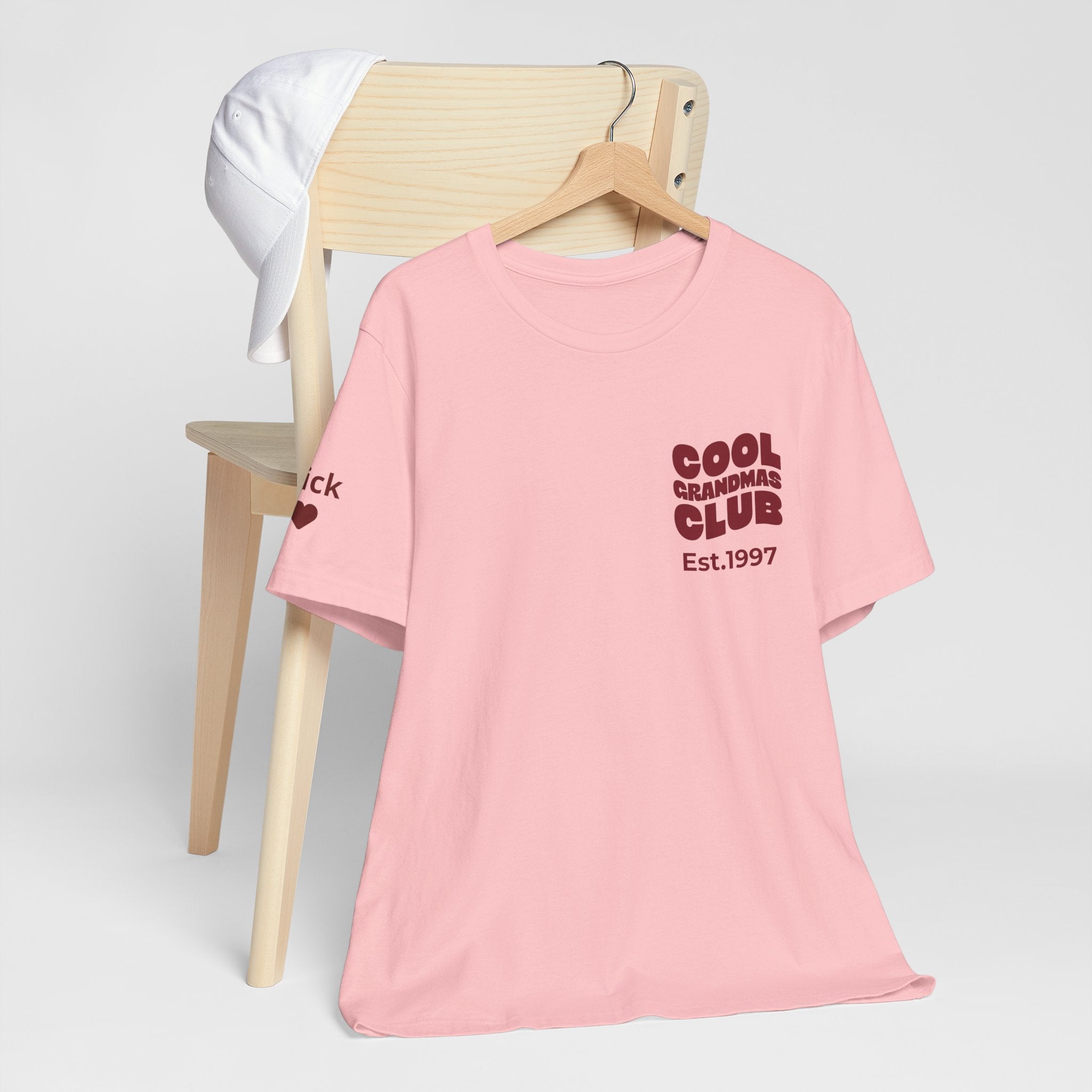 T-Shirt Cool Grandmas Club and Grandchildren's Names on Sleeve