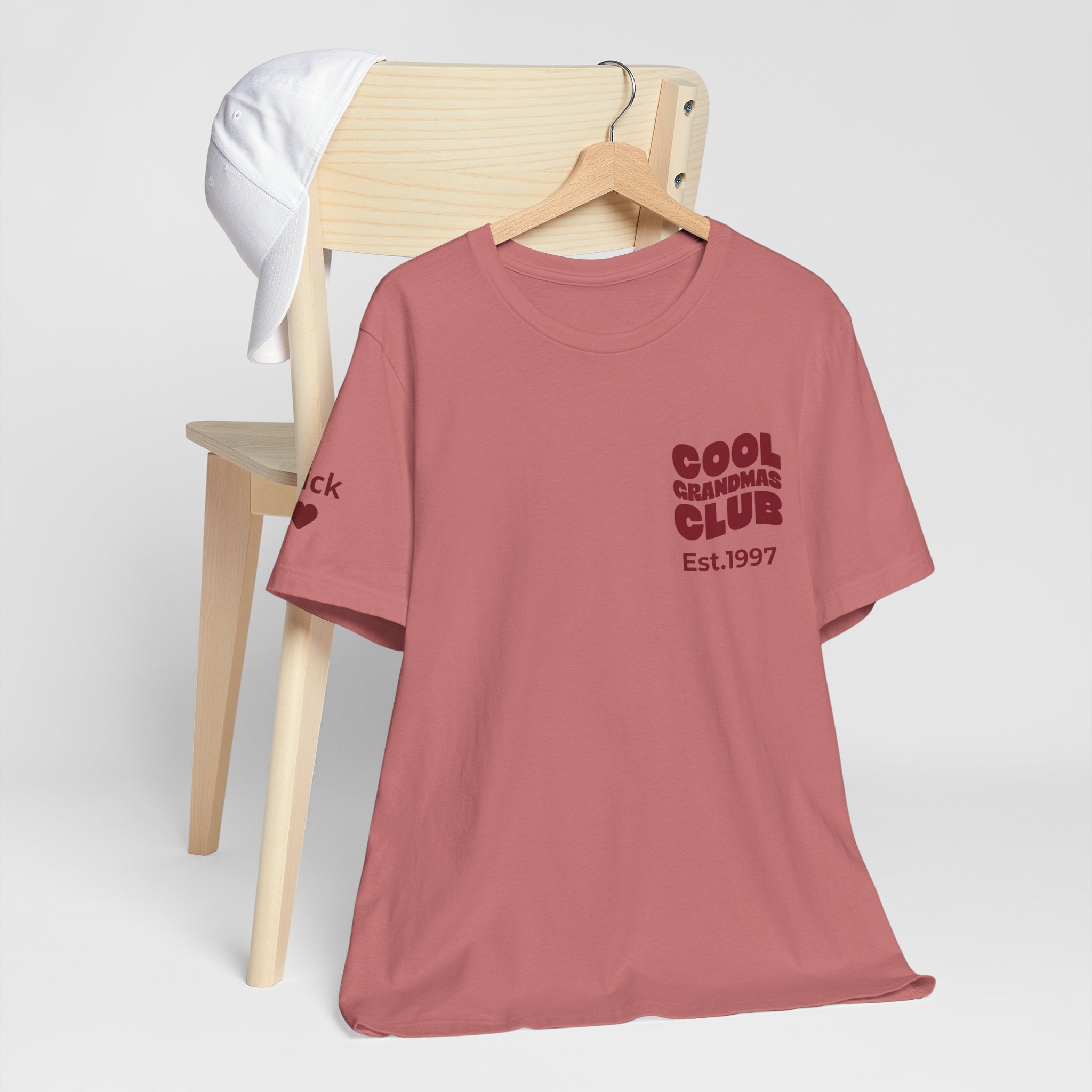 T-Shirt Cool Grandmas Club and Grandchildren's Names on Sleeve