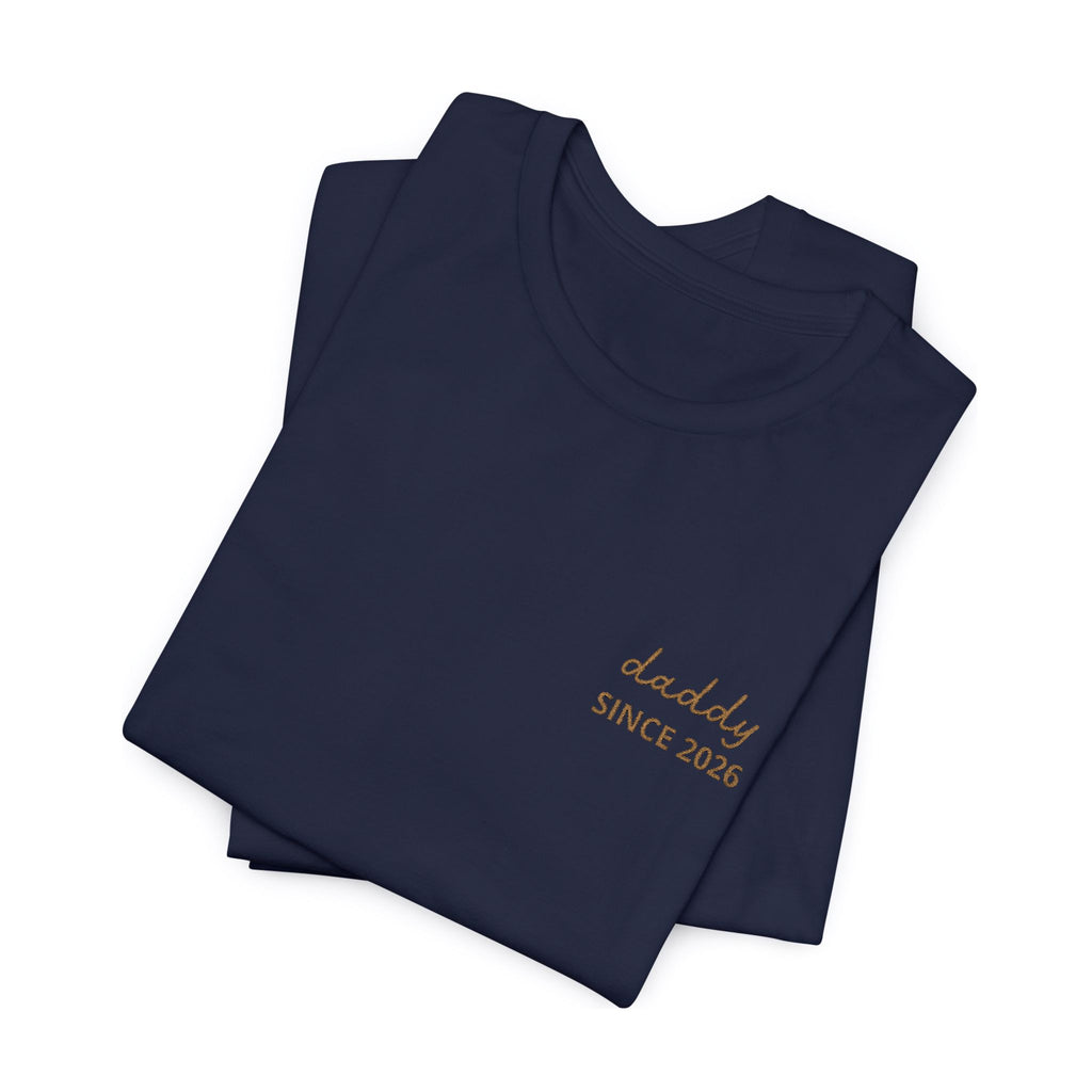 T-shirt Dad since date embroidered on heart and first names on sleeve