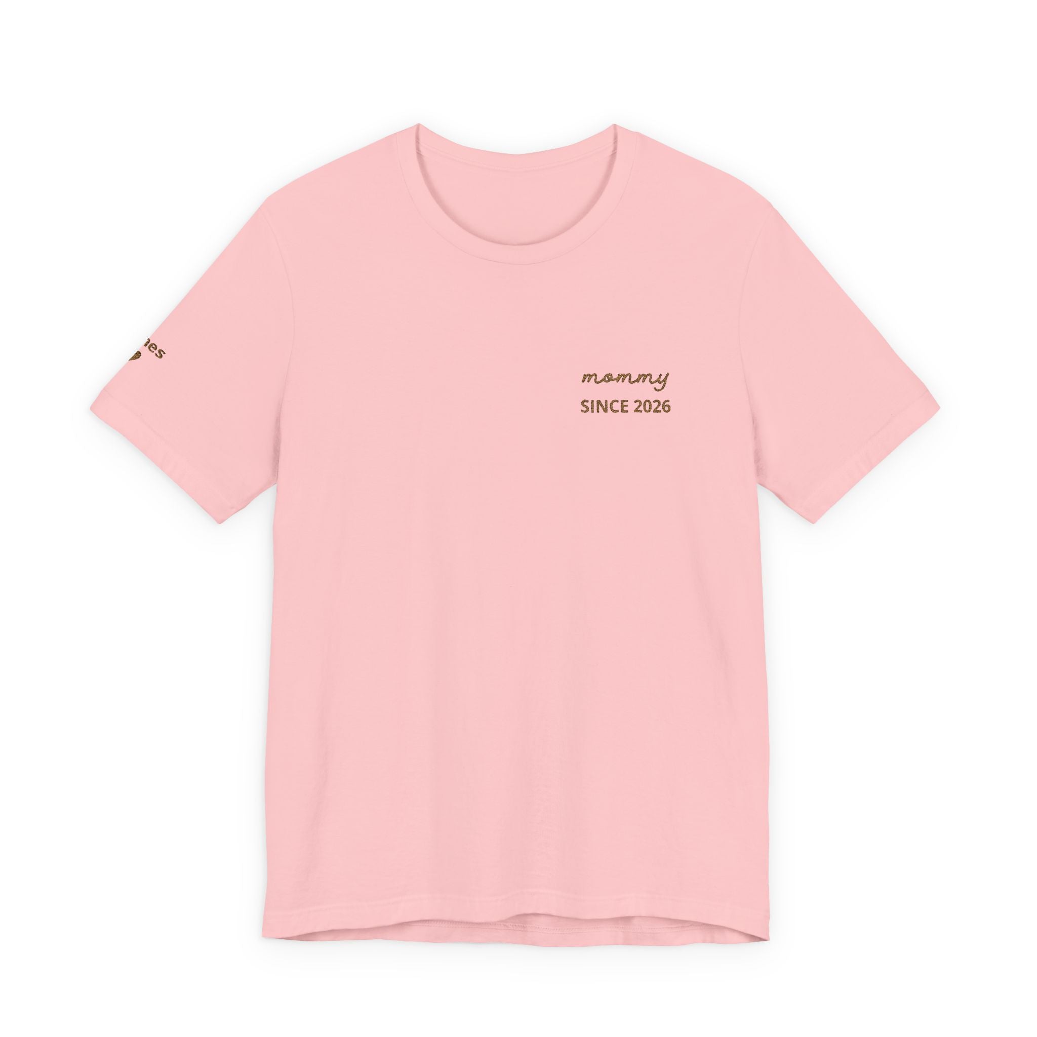 Tshirt Personalized “Mom Est” Embroidered Heart & Sleeve Tee