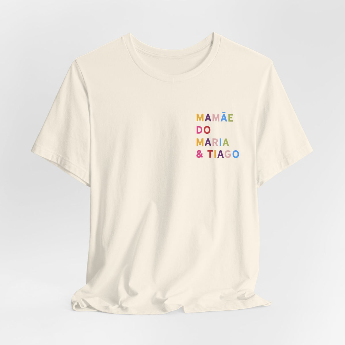 Camiseta Mamãe de Nome Multicolorido