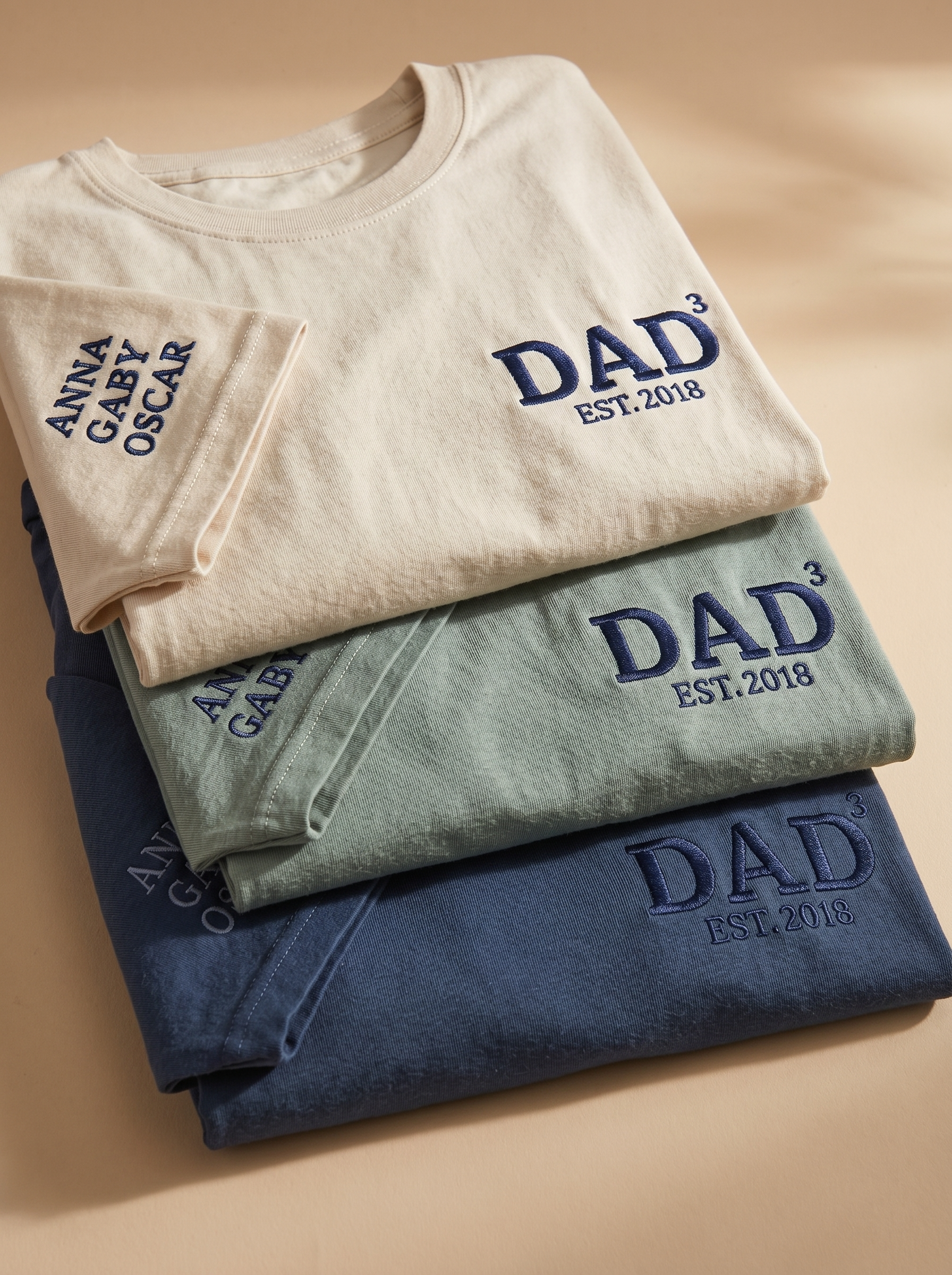 T-Shirt Exponent DAD and personalized first names on sleeve